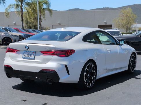 Used 2026 BMW 430i Coupe w/ M Sport Package RWD image 10