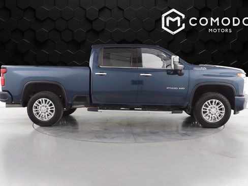 Used 2020 Chevrolet Silverado 2500 High Country w/ Z71 Off-Road Package image 2