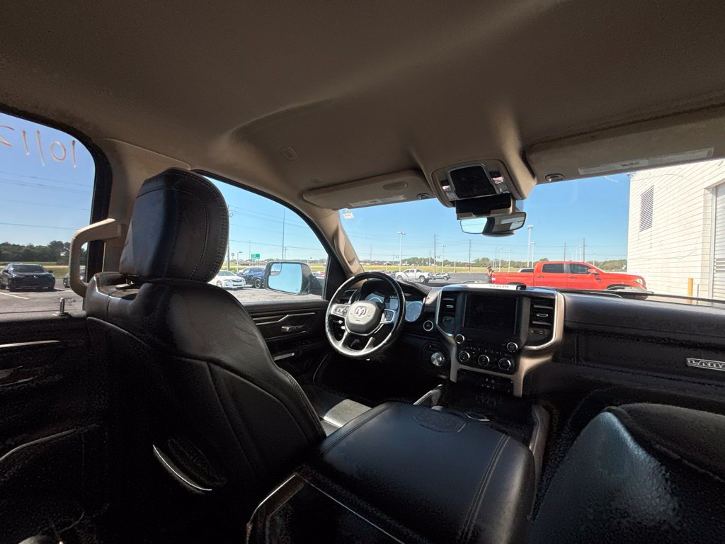 Used 2020 RAM 1500 Laramie RWD image 28