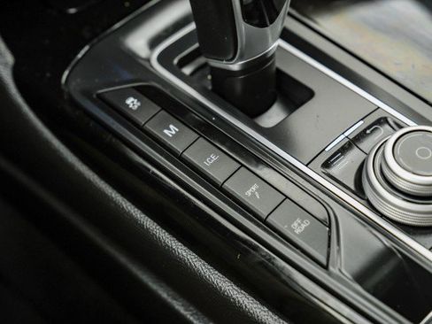 Used 2017 Maserati Levante S image 25