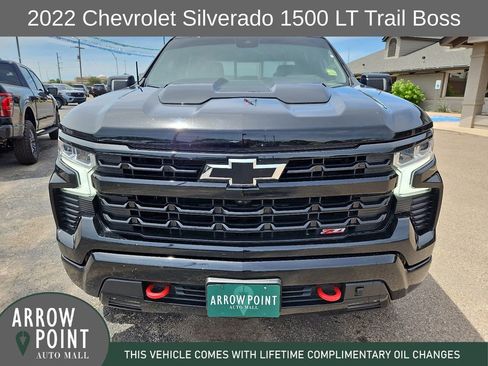 Used 2022 Chevrolet Silverado 1500 LT Trail Boss w/ Convenience Package II AWD/4WD image 3