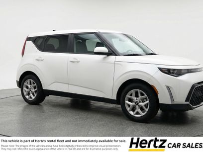 Used 2025 Kia Soul LX w/ LX Technology Package