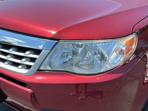 Used 2013 Subaru Forester 2.5X Premium AWD/4WD image 7