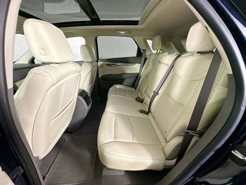 Used 2017 Cadillac XT5 Luxury w/ Driver Awareness Package FWD image 25