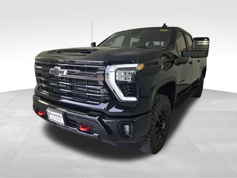 New 2026 Chevrolet Silverado 2500 LT w/ Trail Boss Package AWD/4WD image 3