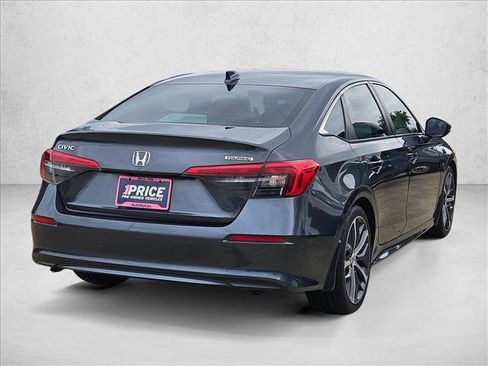 Used 2023 Honda Civic Touring image 6