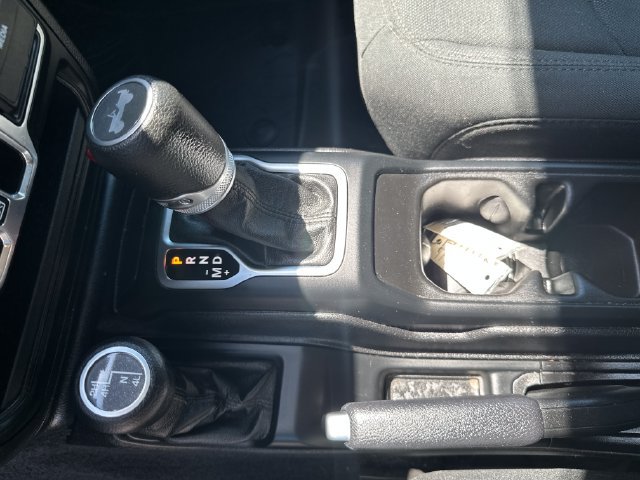 Used 2021 Jeep Wrangler Unlimited Sport AWD/4WD image 21