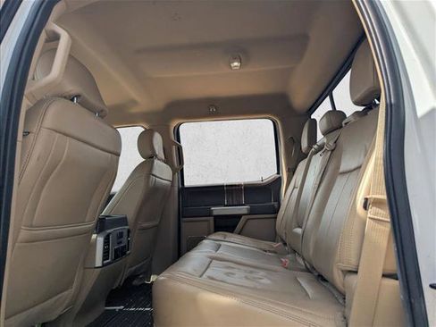 Used 2019 Ford F150 Lariat w/ Equipment Group 502A Luxury image 14