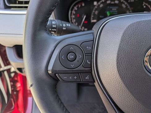 Used 2022 Toyota RAV4 Limited image 21