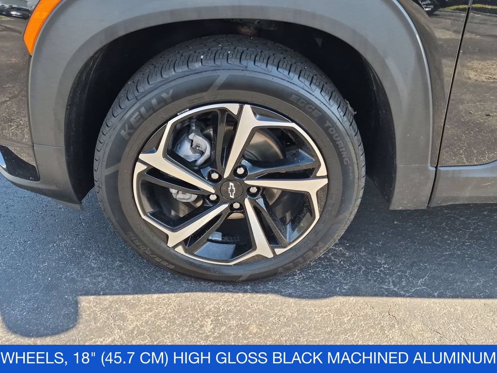 Used 2021 Chevrolet TrailBlazer RS w/ Sun and Liftgate Package AWD/4WD image 10