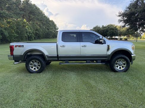 Used 2019 Ford F250 Lariat w/ Chrome Package AWD/4WD image 22