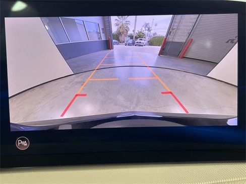 Certified 2024 Cadillac XT4 Luxury w/ Cold Weather Package image 15