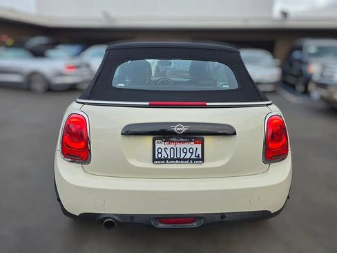 Used 2019 MINI Cooper Convertible image 18