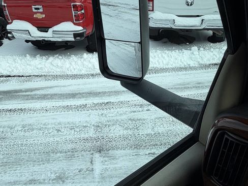 Used 2005 GMC TopKick C4500 4x4 Crew Cab image 41