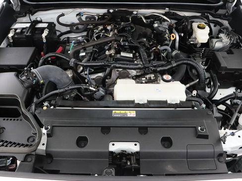 Certified 2024 Toyota Tacoma SR5 image 38