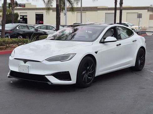 Used 2026 Tesla Model S Plaid AWD/4WD image 5