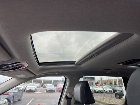 Used 2024 Hyundai Palisade Limited image 25