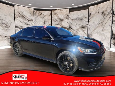 Used 2018 Volkswagen Passat 2.0T S FWD image 1