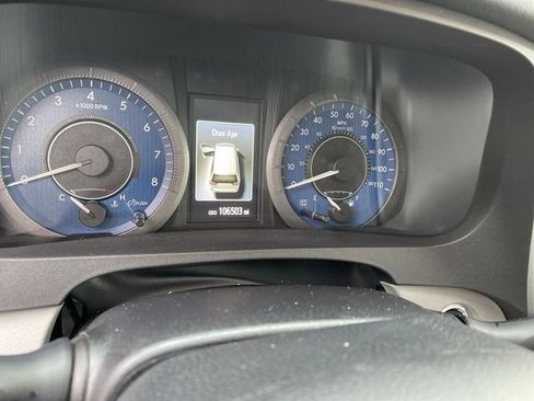 Used 2020 Toyota Sienna XLE Premium AWD/4WD image 2