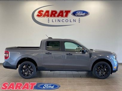 New 2025 Ford Maverick XLT w/ Black Appearance Package