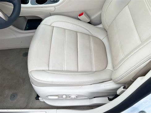 Used 2023 GMC Acadia Denali image 21