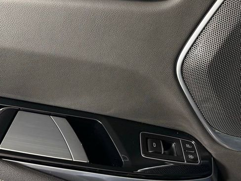 Certified 2025 Cadillac Escalade ESV Sport w/ Touring Package image 27