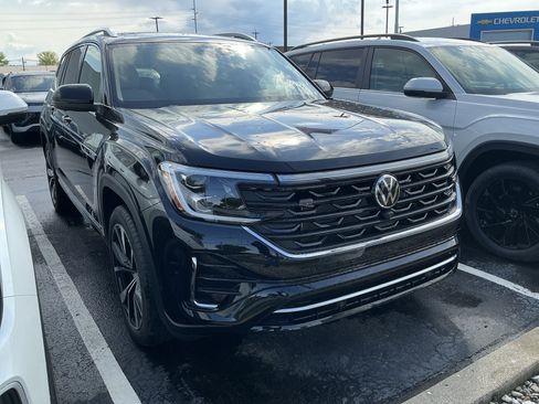 New 2026 Volkswagen Atlas SEL Premium R-Line AWD/4WD image 2