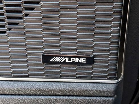 Used 2022 Jeep Grand Cherokee L Limited image 28