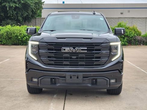 Used 2025 GMC Sierra 1500 Elevation w/ Elevation Premium Package RWD image 2