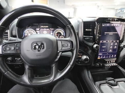 Used 2022 RAM 1500 Limited w/ Body-Colour Bumper Group AWD/4WD image 15