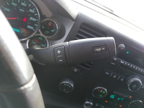 Used 2011 GMC Sierra 2500 SLE w/ SLE Preferred Package image 40