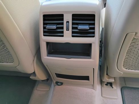 Used 2015 Mercedes-Benz ML 350 2WD image 56