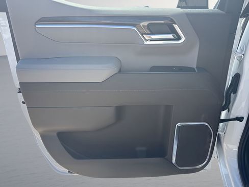 New 2026 Chevrolet Silverado 1500 RST AWD/4WD image 29