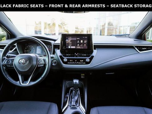 Used 2024 Toyota Corolla SE w/ SE Package FWD image 5