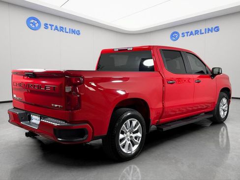 Used 2025 Chevrolet Silverado 1500 Custom RWD image 9