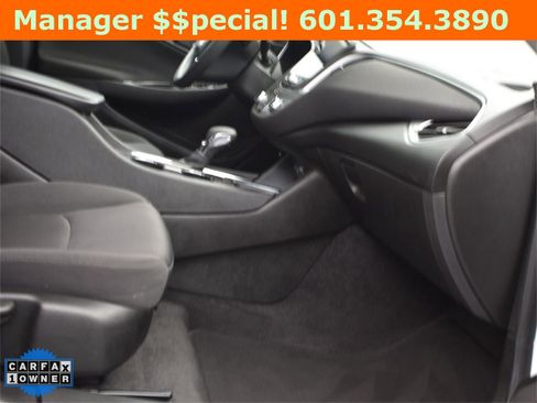 Used 2024 Chevrolet Malibu LT image 21