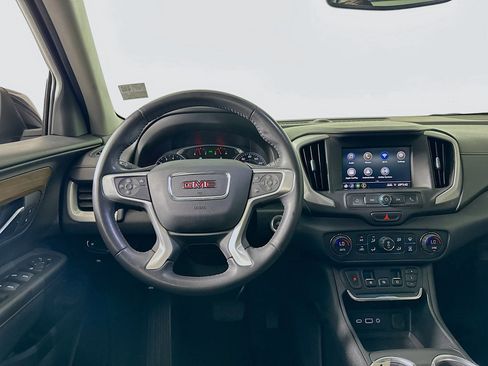 Used 2020 GMC Terrain SLE w/ Driver Convenience Package image 17