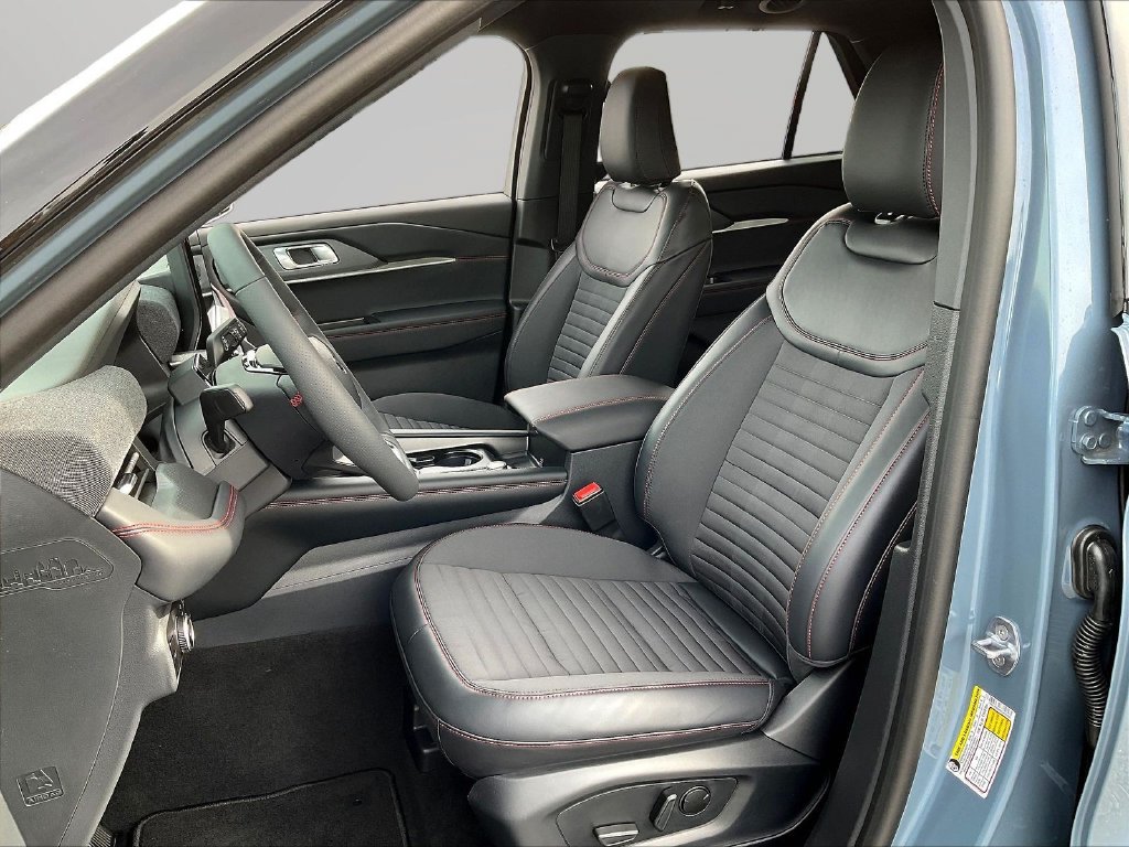 New 2027 Ford Explorer ST-Line w/ Premium Package AWD/4WD image 30