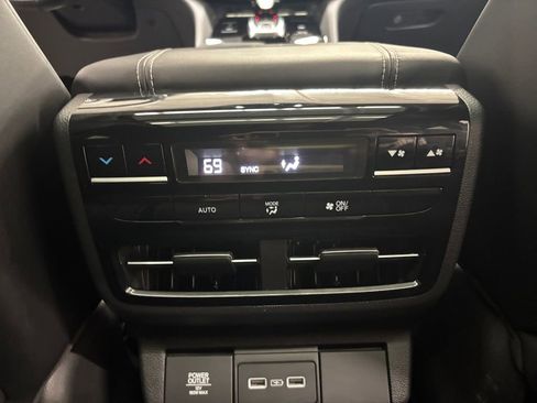 Certified 2023 Acura MDX SH-AWD w/ Technology Package image 30