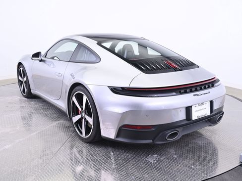 Certified 2025 Porsche 911 Carrera S image 3