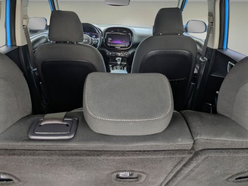 Used 2023 Kia Soul EX FWD image 10