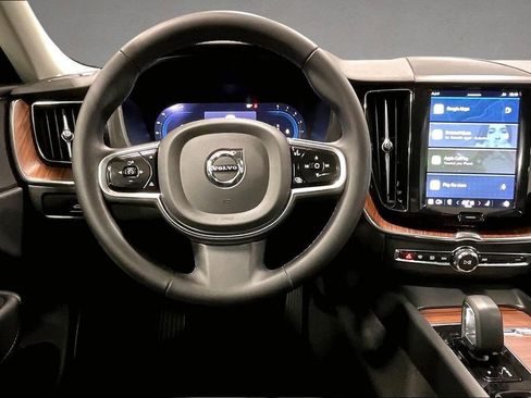 Certified 2023 Volvo XC60 B5 Plus w/ Climate Package AWD/4WD image 8