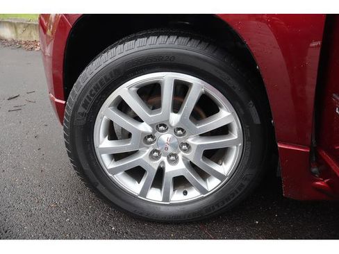 Used 2015 GMC Acadia Denali FWD image 21