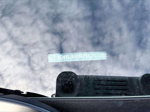 New 2026 Jeep Grand Cherokee Limited image 38