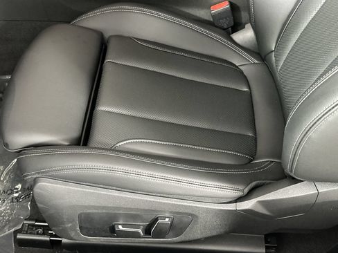 Used 2026 BMW 230i Coupe RWD image 12