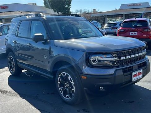 New 2025 Ford Bronco Sport Outer Banks w/ Outer Banks Tech Package+ image 2