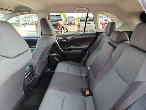 Used 2023 Toyota RAV4 XLE image 9