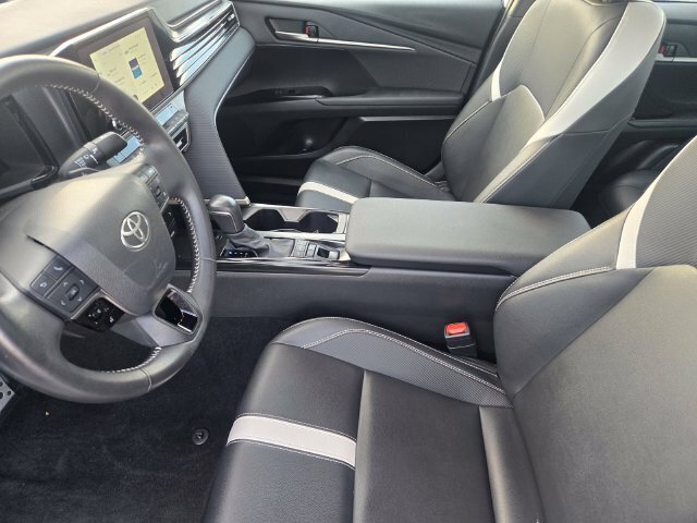 Certified 2025 Toyota Camry SE FWD image 18