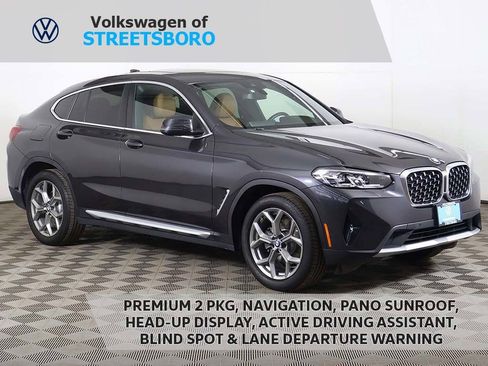 Used 2022 BMW X4 xDrive30i AWD/4WD image 1