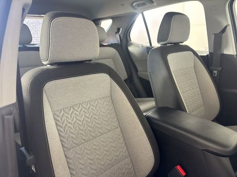Used 2022 Chevrolet Equinox LS w/ LPO, Floor Liner Package image 26